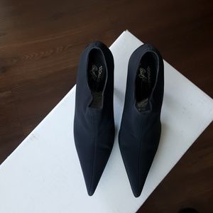Donald Pliner shoes